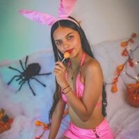 lucy_babyy webcam model