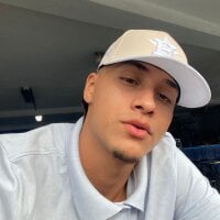 hot_boy_04 webcam