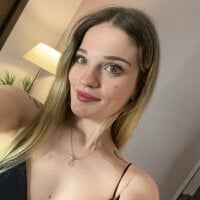 AliceMelonf's Offline Chat Room