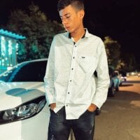 Max_sweet18 webcam model