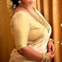 Tamil_Rathi's Profile Pic