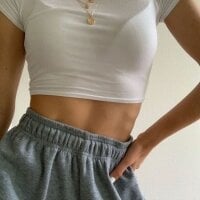 sara_012's Offline Chat Room