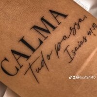 taynaitalia's Offline Chat Room