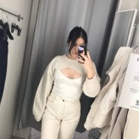 Rose_Hart_'s Offline Chat Room