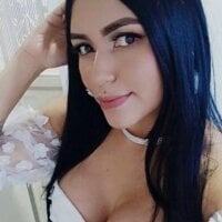 Cristal_hot_ass