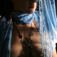 Glowithme13's Avatar Pic