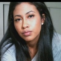 RoseSanchez's Offline Chat Room