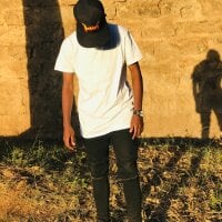 squirtstudlesbian's Offline Chat Room