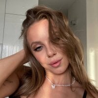 Verona_Brens webcam model