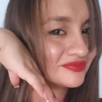 SARAA_ROJAS webcam model