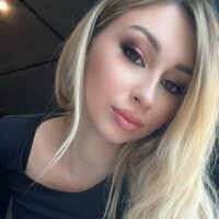 YourRae webcam