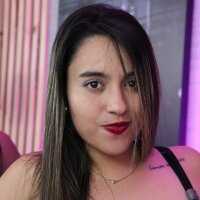 MaraYoung's Offline Chat Room