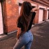 Anna_Melton's Offline Chat Room