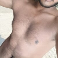 Love_babygirl2's Avatar Pic