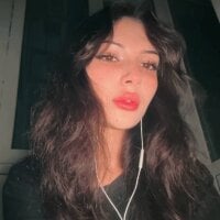 sweeet_strawberies webcam model