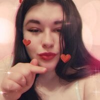 Elina-Shine webcam model