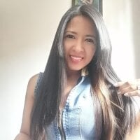 MelyaCleverr's Offline Chat Room