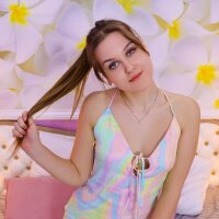 AbigailCastro's Offline Chat Room