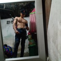 tubebe1199's Offline Chat Room