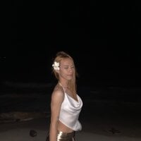 maria_campbell webcam