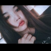 nicole_nee's Offline Chat Room