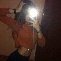 Good_ggirl_13's Offline Chat Room