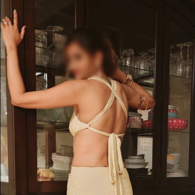 Ravishing_Roma's nudes and profile