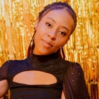 Kloe_Suarez_ webcam model