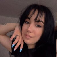 Alice_Leonora – Offline chatovacia miestnosť