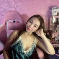 Quynhanh_69 webcam