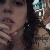 gina_s3xx Adlı Modelin Çevrimdışı Sohbet Odası