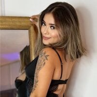 Amy_thompson01 webcam model