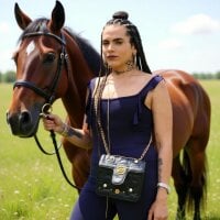 aleja_mistress_ webcam model