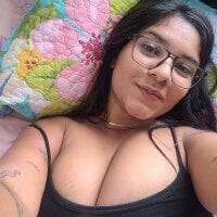 Sofythom1Live Webcam