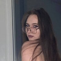 Offline chatovací místnost BellaGuess