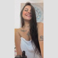 camila_princes' Offline Chat Room