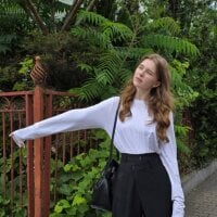 YungLewmanLive Webcam