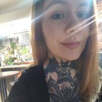 Brbrwioioufkj webcam model