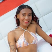 Criistal_Gray's Offline Chat Room