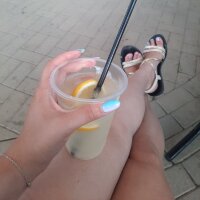 Sladkaya_vishenka offline chat-rom