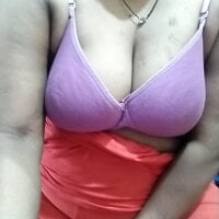 Ritika560Live Webcam