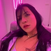 perla-thomson webcam model