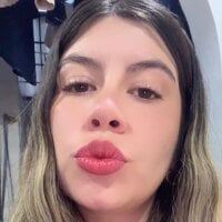 Emi_belle69 webcam