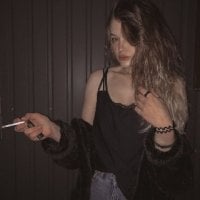 JudithAzalea's Offline Chat Room