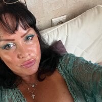 Lolaley2's Profile Pic