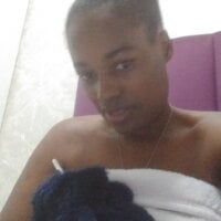 sexylira webcam model