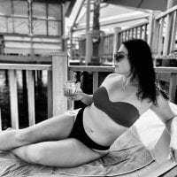 1Golden_double_Pleasure2 webcam model