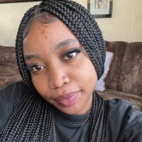 Freakyshawrie webcam