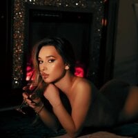 MaeveDream webcam model