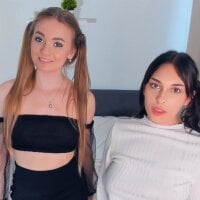 HelenMorales' Offline Chat Room